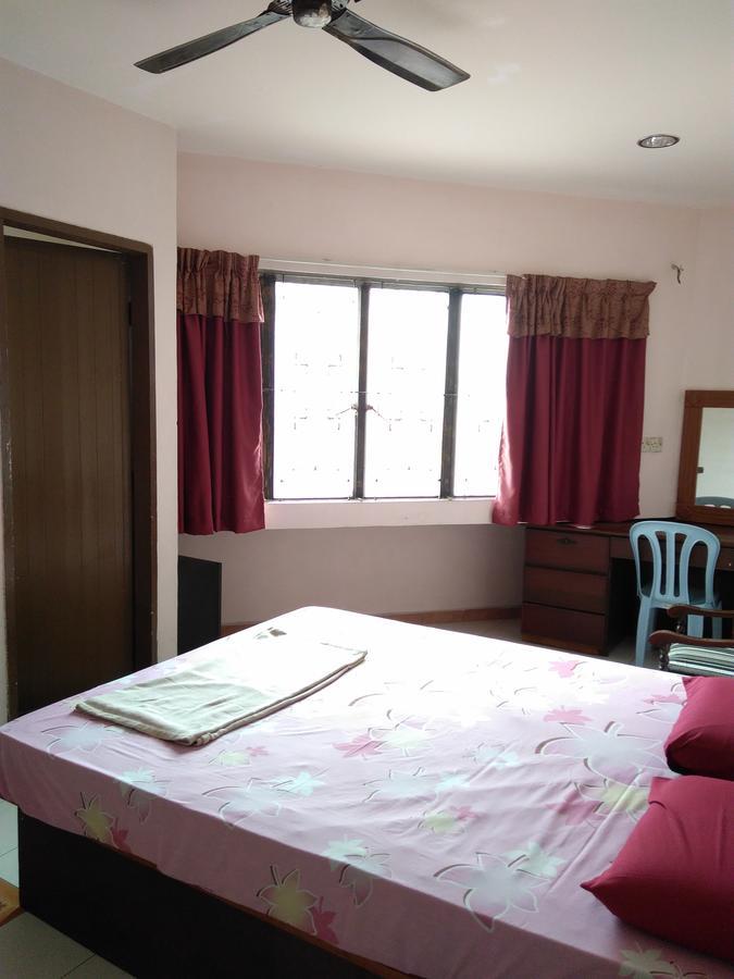 New Budget Inn Hotel Chukai Exterior foto