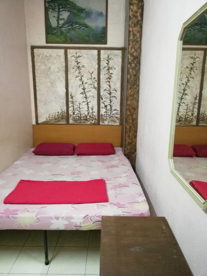 New Budget Inn Hotel Chukai Exterior foto
